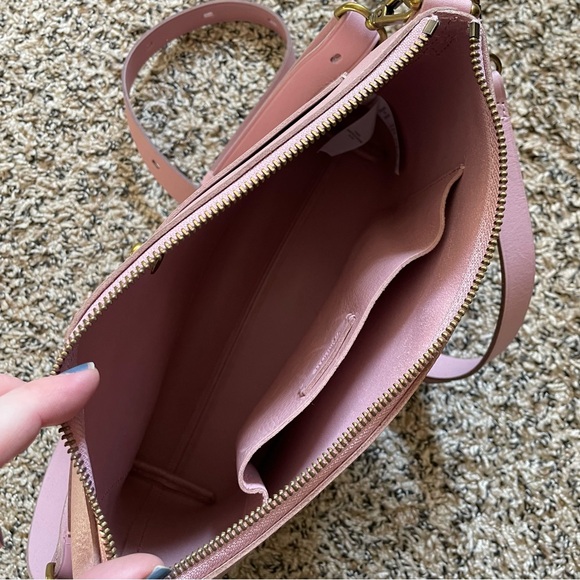 Madewell Transport Shoulder Crossbody Bag in Warm Thistle - Picture 11 of 16